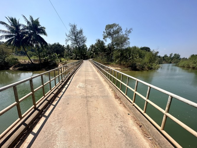 Bangkok Cycling To Ban Krut Beach 9 Days